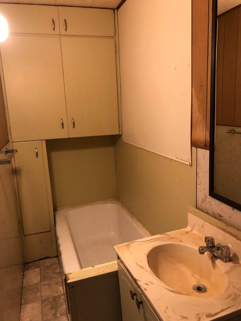Apartment for rent at 1120 6th Ave NE, Minot, ND 58703