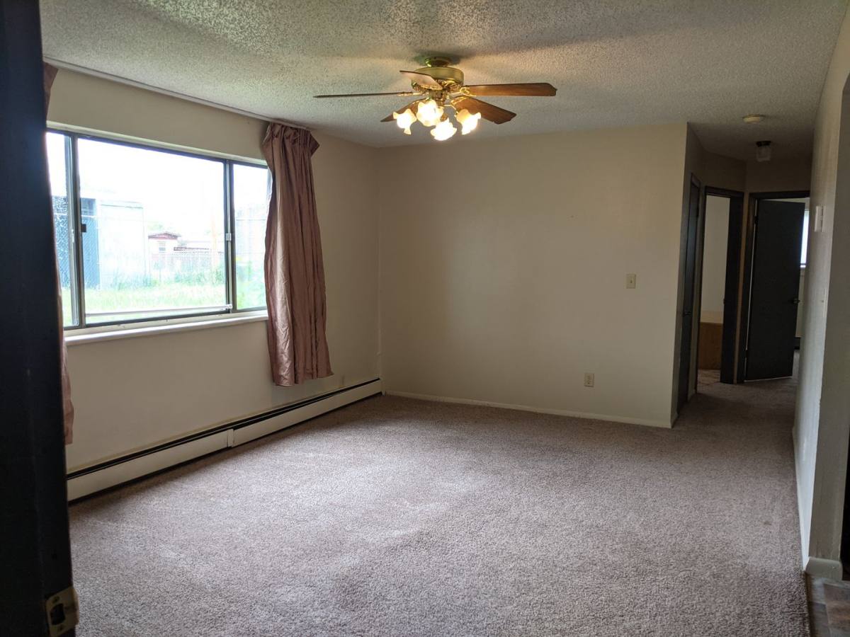 Apartment for rent at 115 N Miles St, Baggs, WY 82321