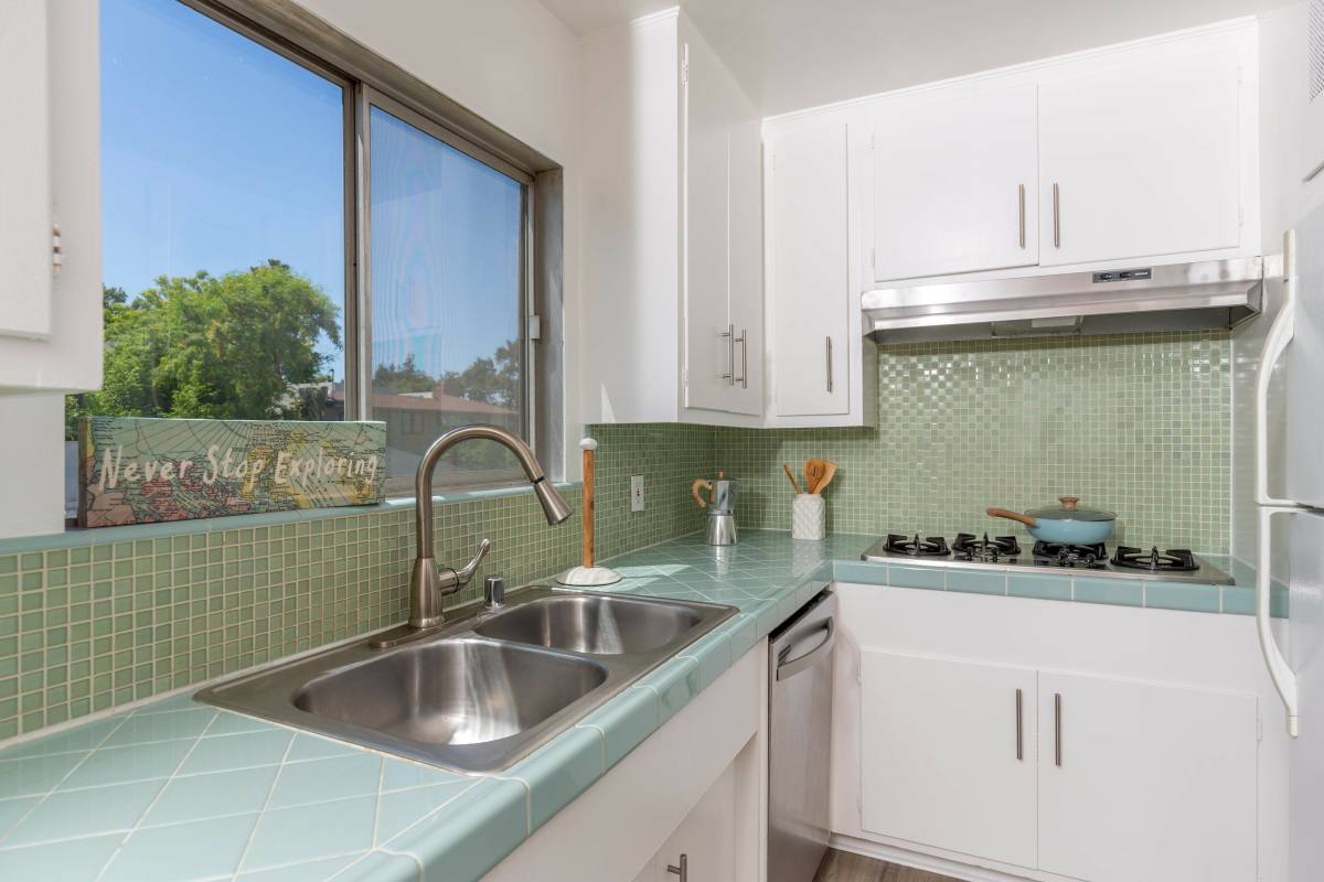 Apartment for rent at 2849 Waverly Dr #3, Los Angeles, CA 90039