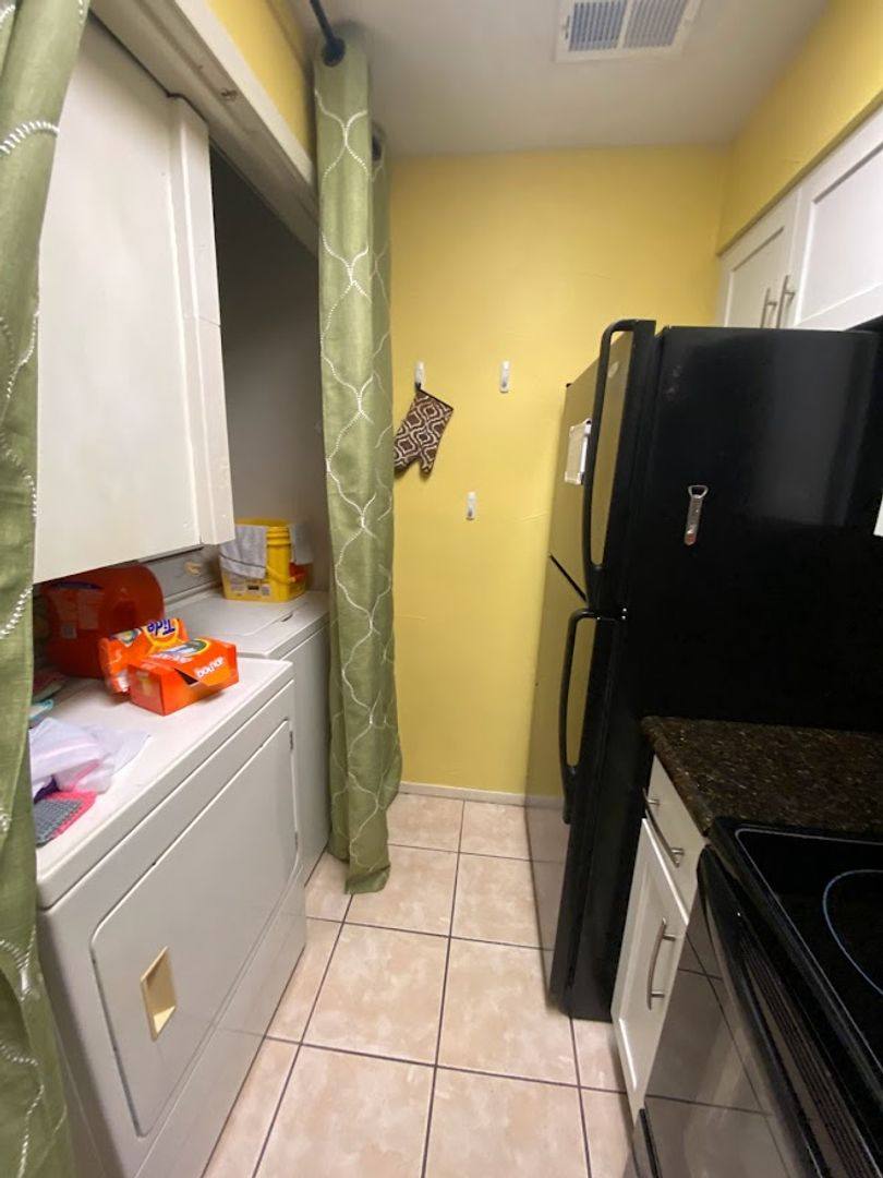 Apartment for rent at 807 W 25th St, Austin, TX 78705
