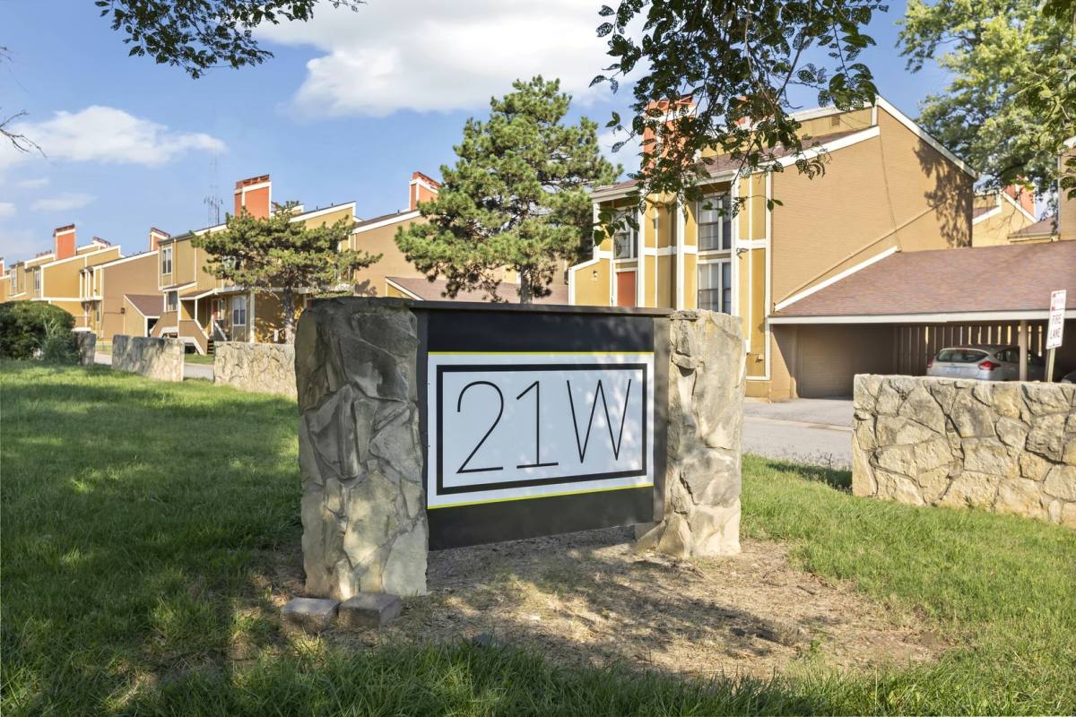 Apartment for rent at 5400 E 21st St, Wichita, KS 67208