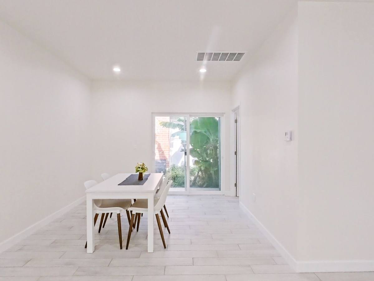 House for rent at 10572 Chamberlain Ave, Anaheim, CA 92804