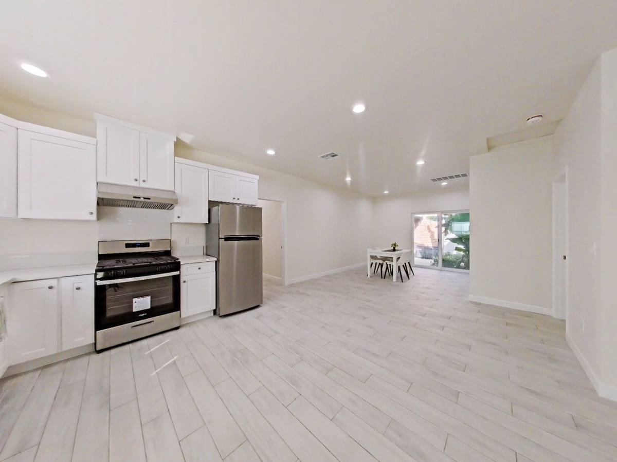 House for rent at 10572 Chamberlain Ave, Anaheim, CA 92804