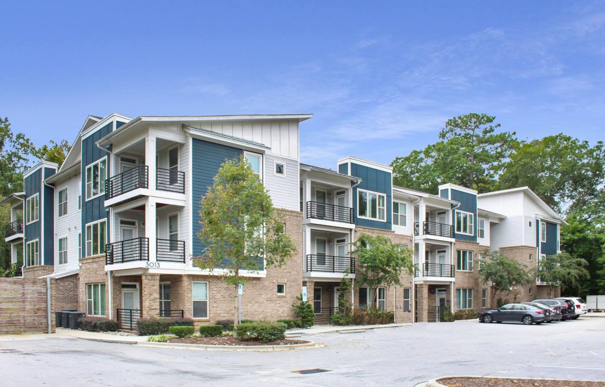 Apartment for rent at 3013 Avent Ferry Rd, Raleigh, NC 27606