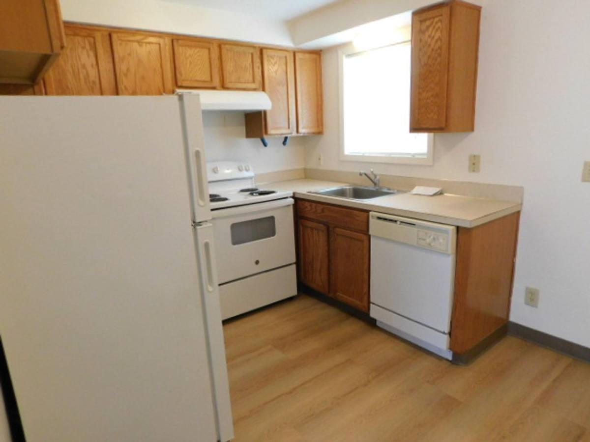 Apartment for rent at 4352 10th Court SE, Salem, OR 97302