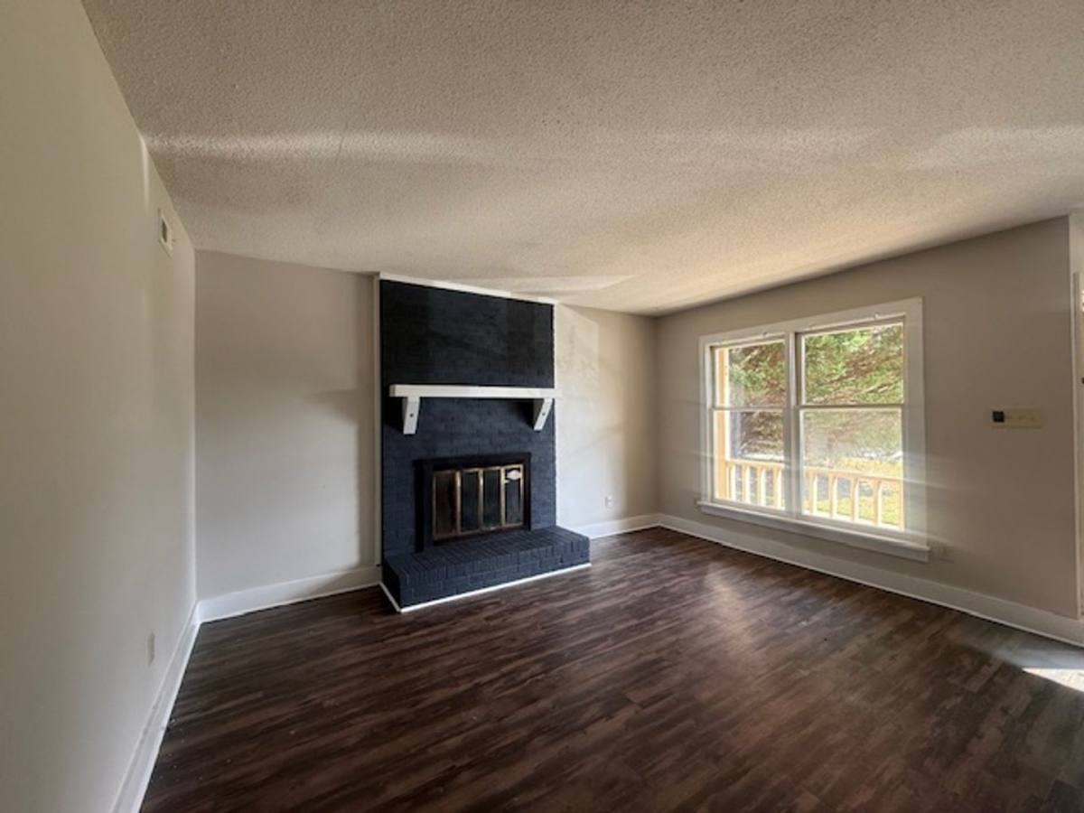 Apartment for rent at 118-122 Chatham Woods Dr, Cary, NC 27511