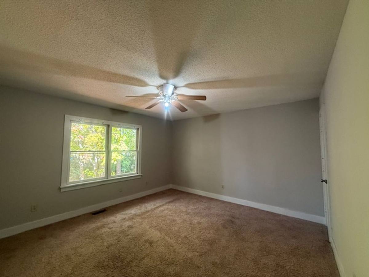 Apartment for rent at 118-122 Chatham Woods Dr, Cary, NC 27511