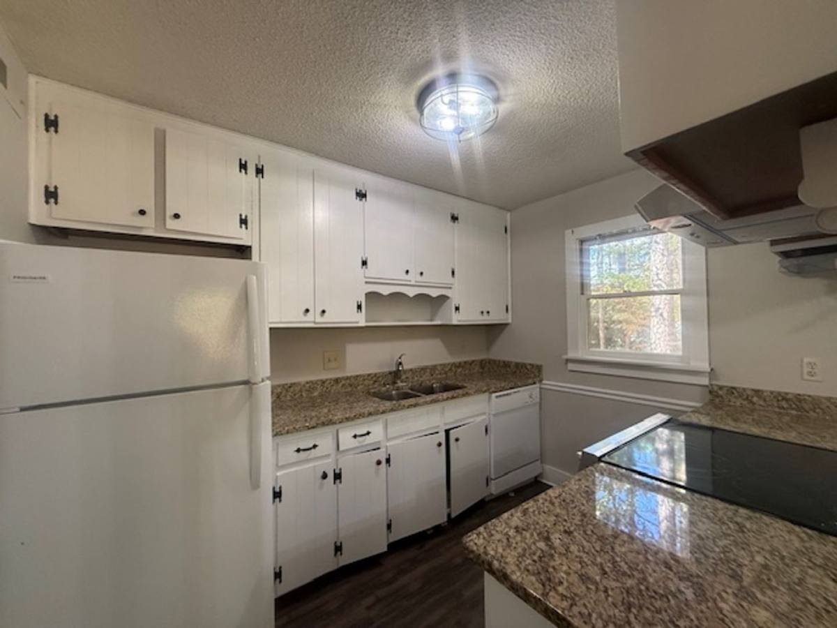 Apartment for rent at 118-122 Chatham Woods Dr, Cary, NC 27511