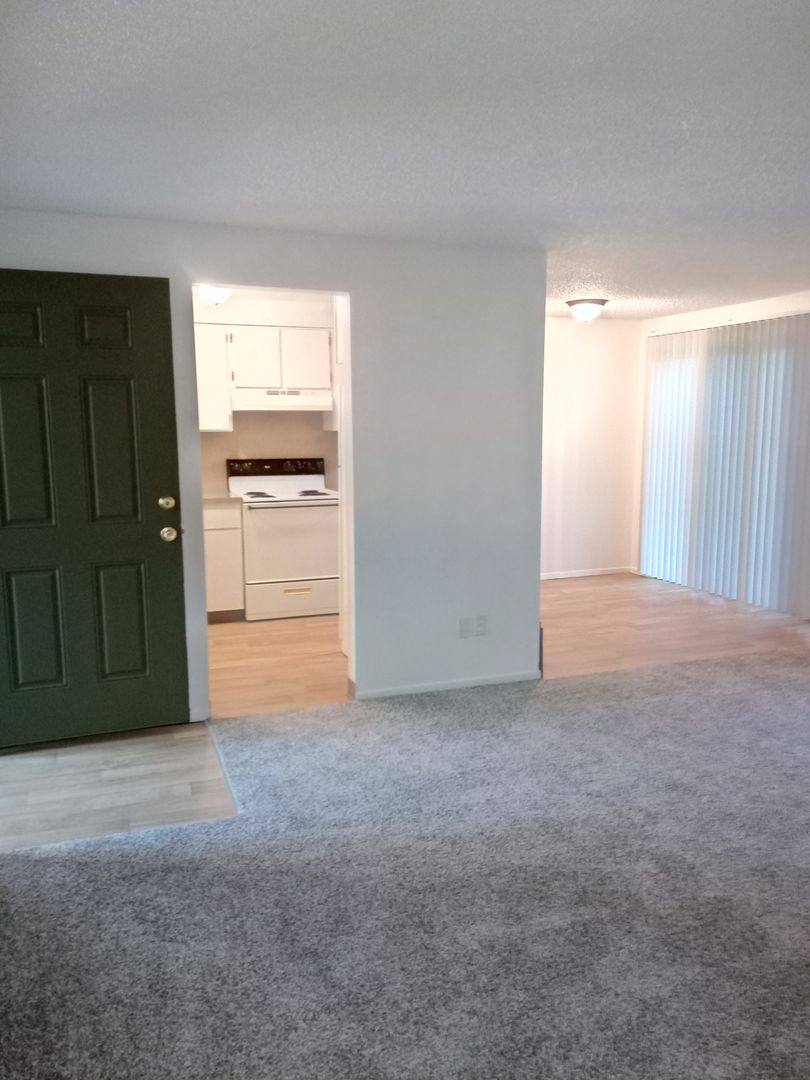 Apartment for rent at 3932 Lancaster Dr NE, Salem, OR 97305
