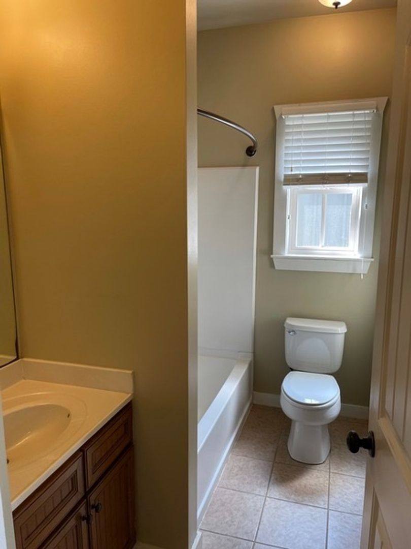 Apartment for rent at 101-1011 W Lane, Clemson, SC 29631
