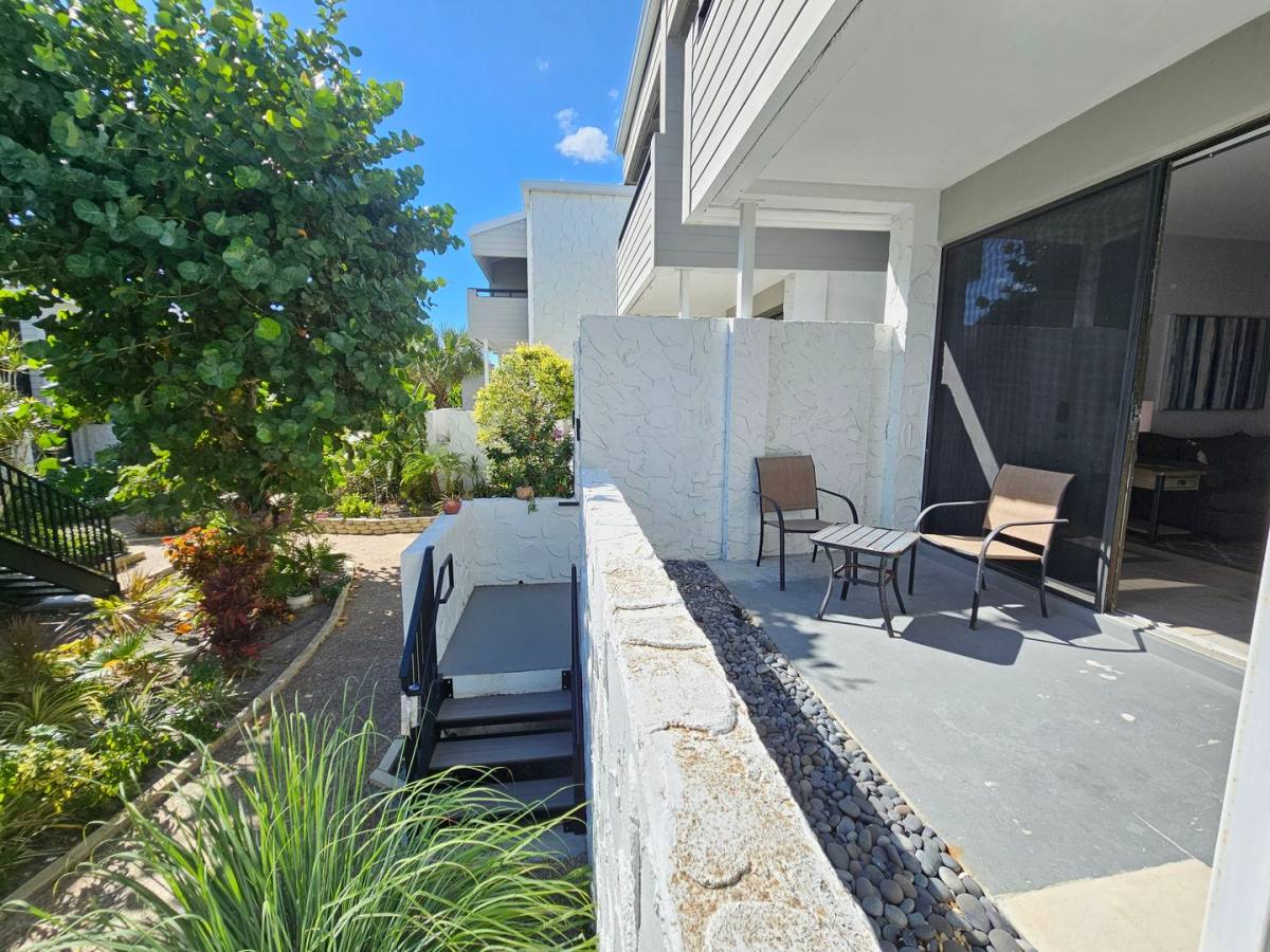 Condo for rent at 1555 Tarpon Center Dr, Venice, FL 34285
