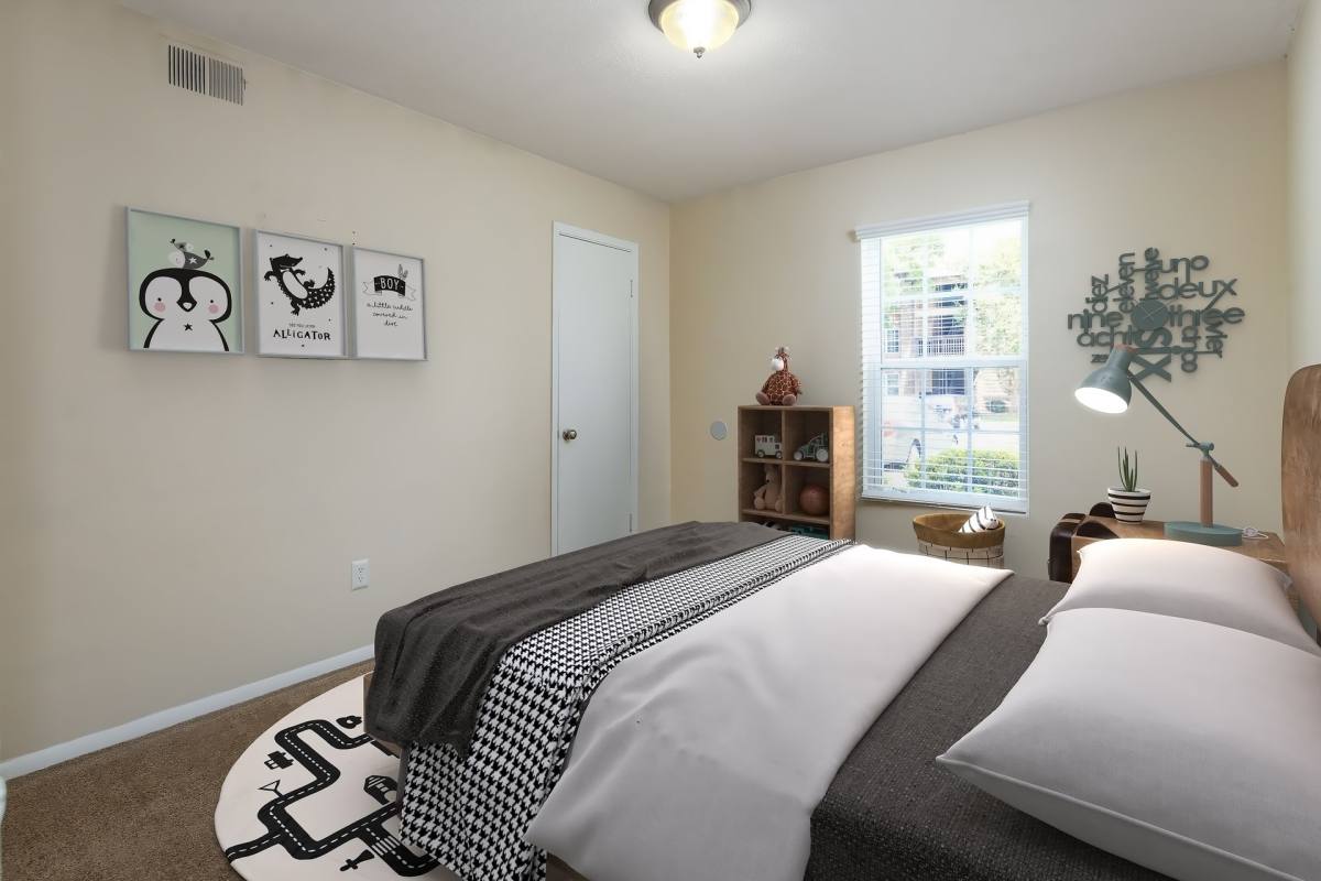 Apartment for rent at 1029 Shawnee St, Savannah, GA 31419