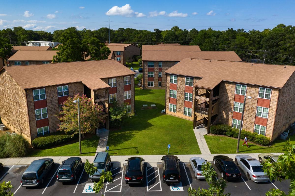 Apartment for rent at 1029 Shawnee St, Savannah, GA 31419