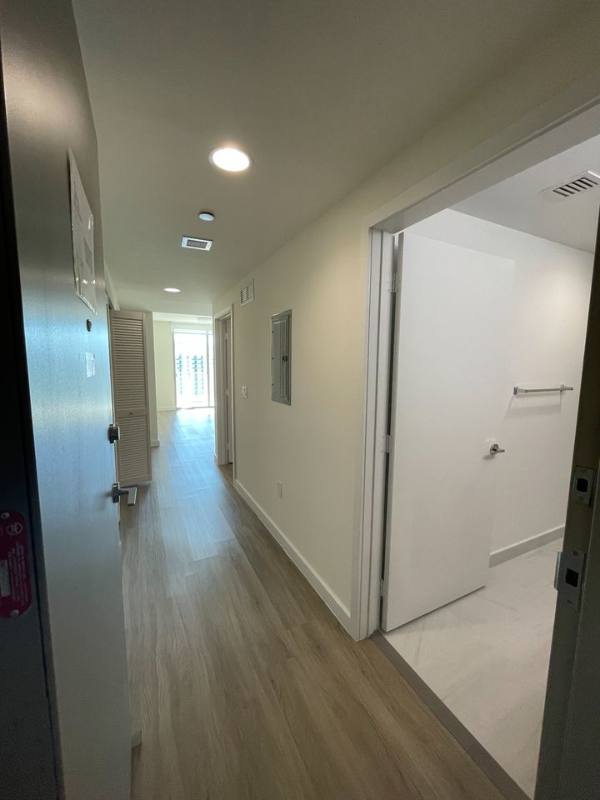 Apartment for rent at 32 SW 1st St, Miami, FL 33130