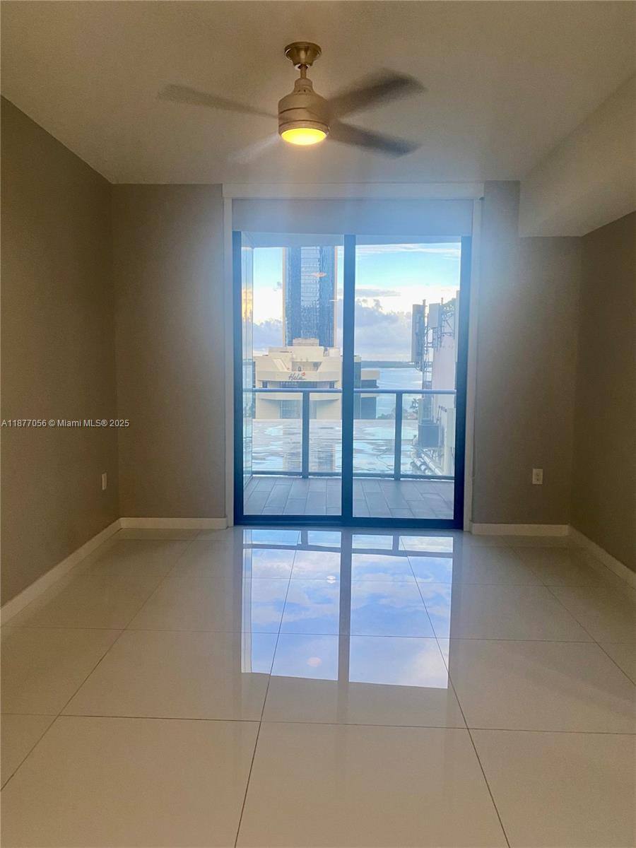 Apartment for rent at 1010 Brickell Ave #1502, Miami, FL 33131