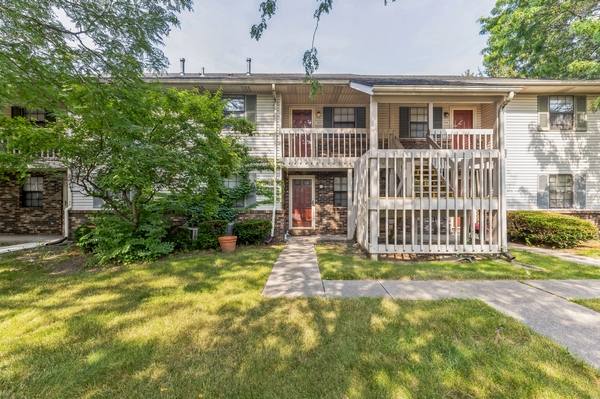 Apartment for rent at Beacon Place, 426 Beacon St, Toledo, OH 43620