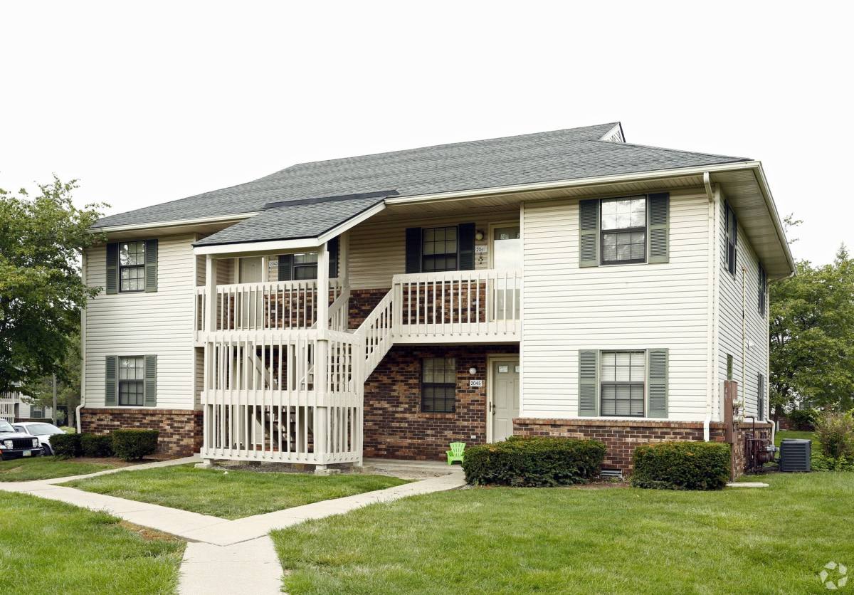 Apartment for rent at Beacon Place, 426 Beacon St, Toledo, OH 43620