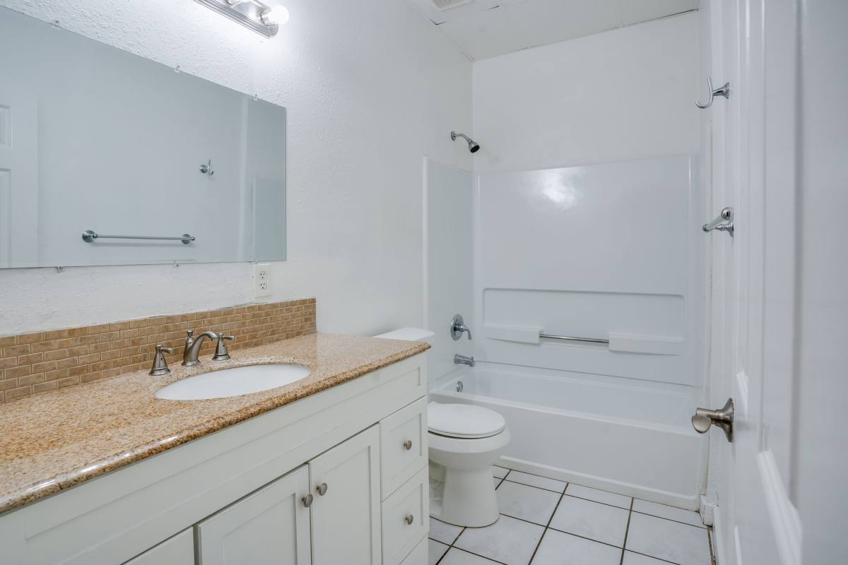 Apartment for rent at 101-103 Cactus St, Tallahassee, FL 32304