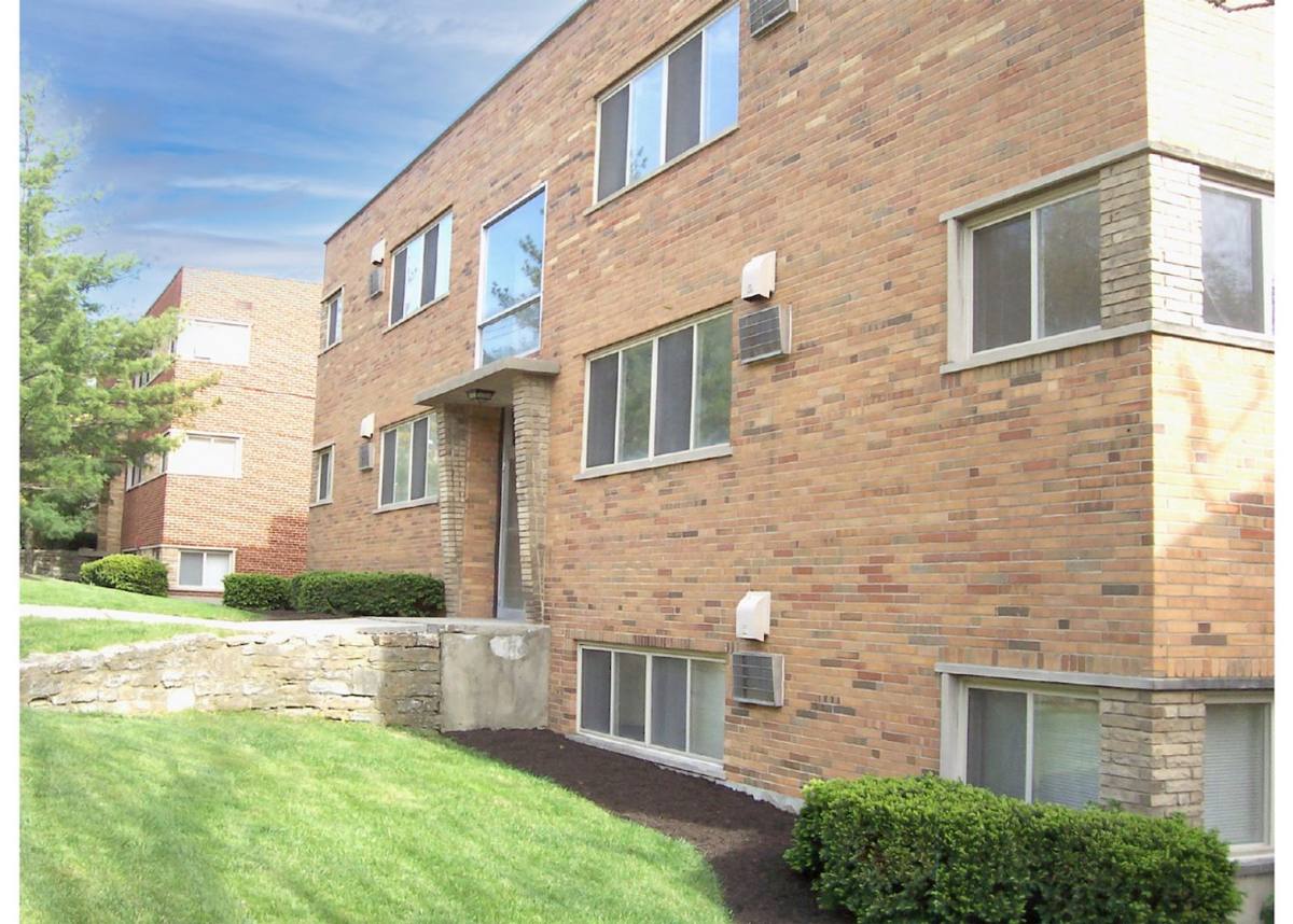 Apartment for rent at 563 Lowell Ave, Cincinnati, OH 45220