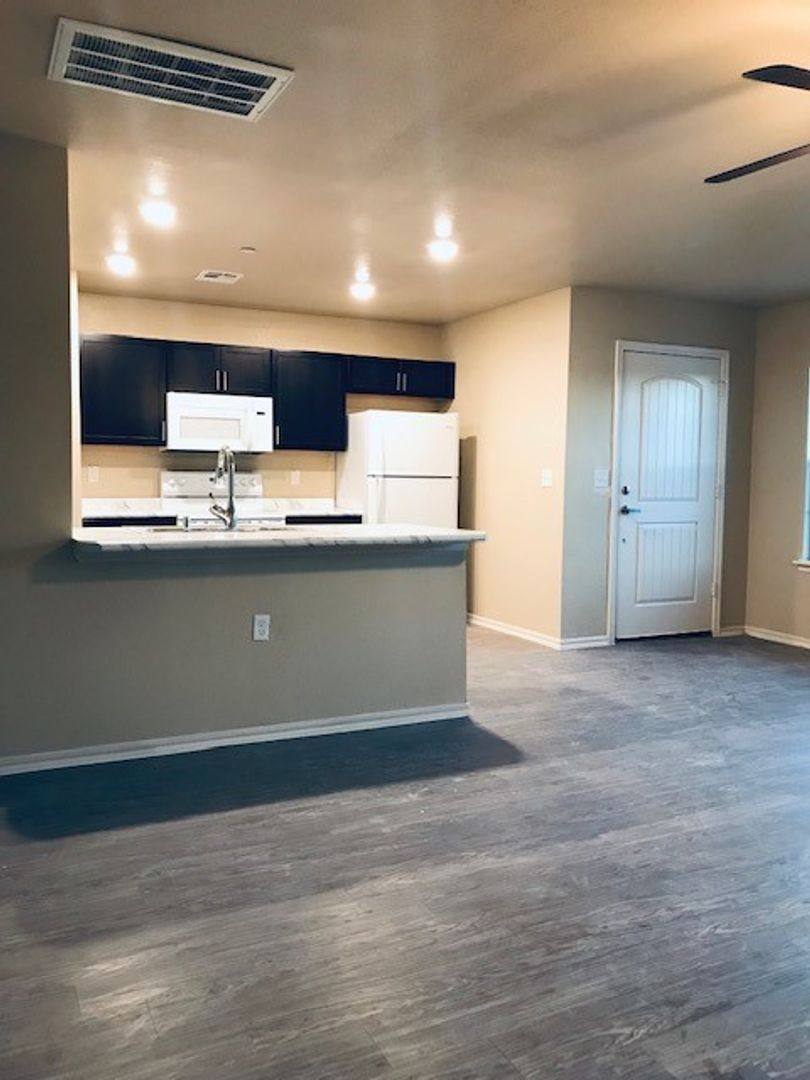 Apartment for rent at 1215 G St SW, Ardmore, OK 73401