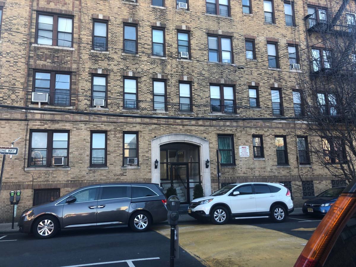 Apartment for rent at 509 47th St, Union City, NJ 07087