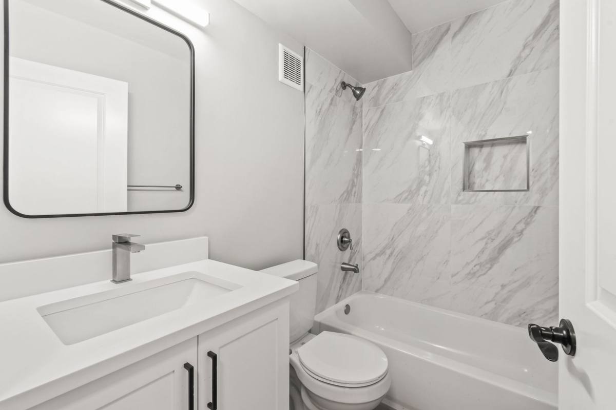 Apartment for rent at 318-324 Southwind Dr, North Palm Beach, FL 33408