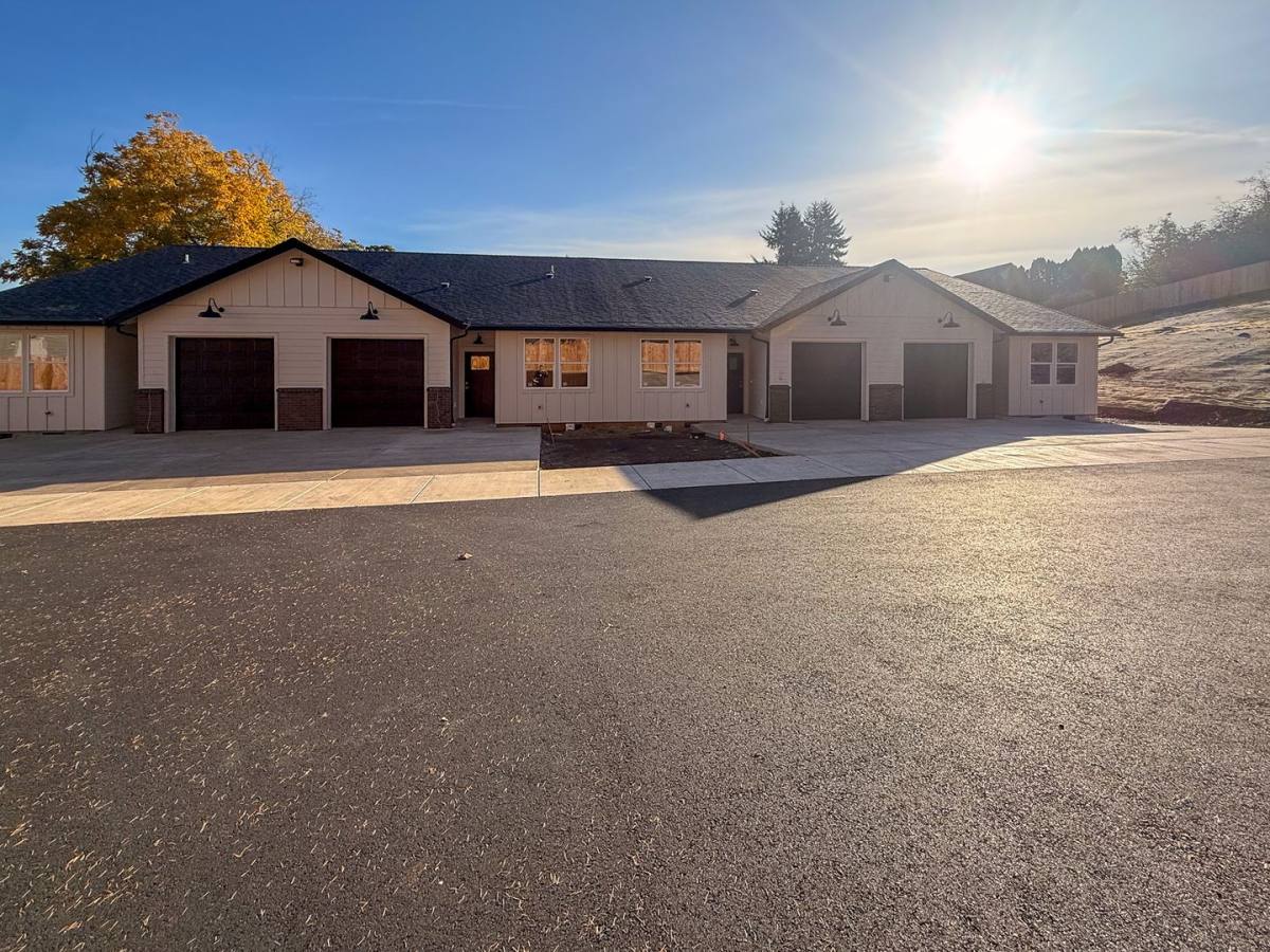 Apartment for rent at 5534-5564 Skyline Rd S, Salem, OR 97306
