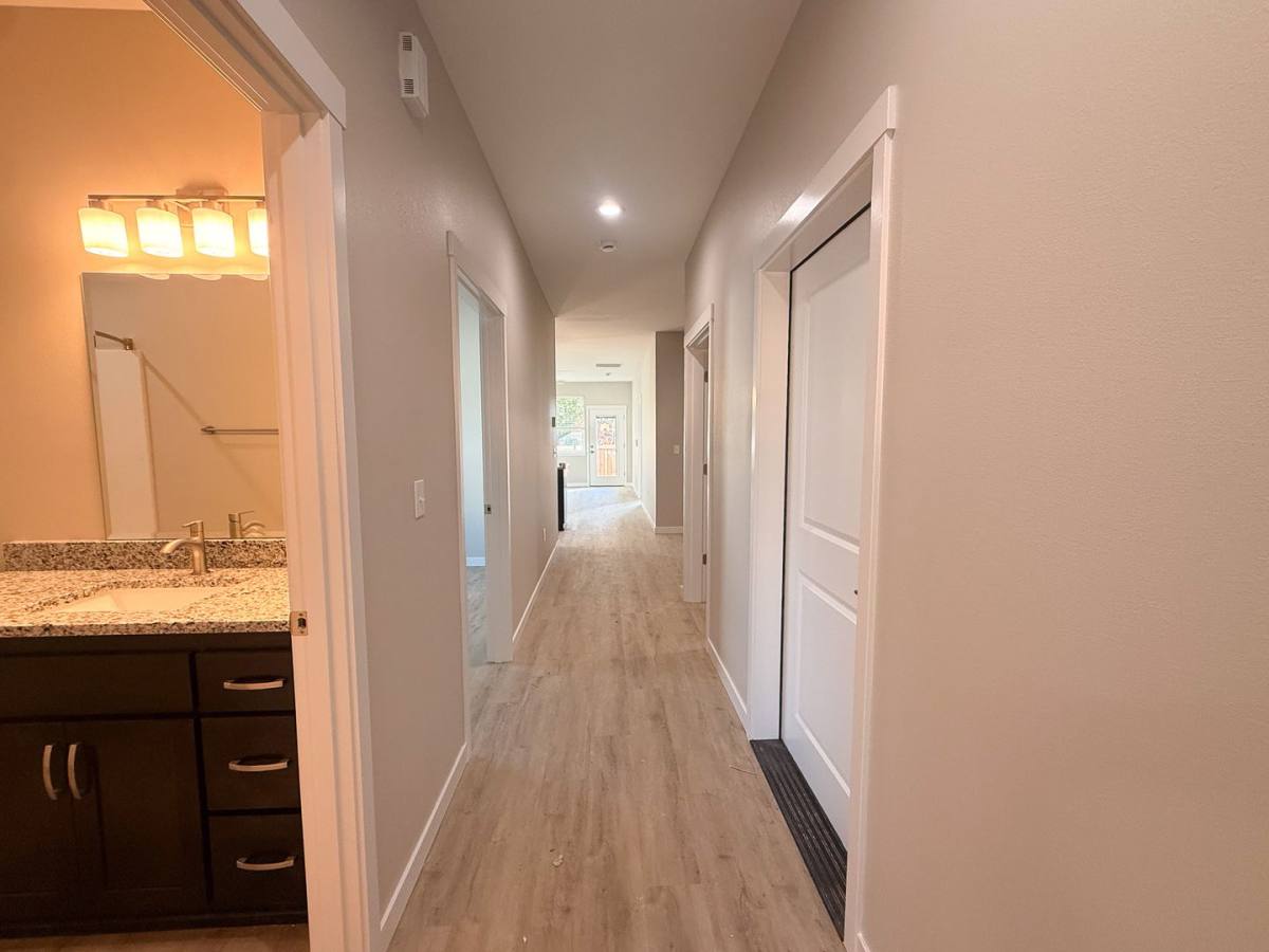 Apartment for rent at 5534-5564 Skyline Rd S, Salem, OR 97306
