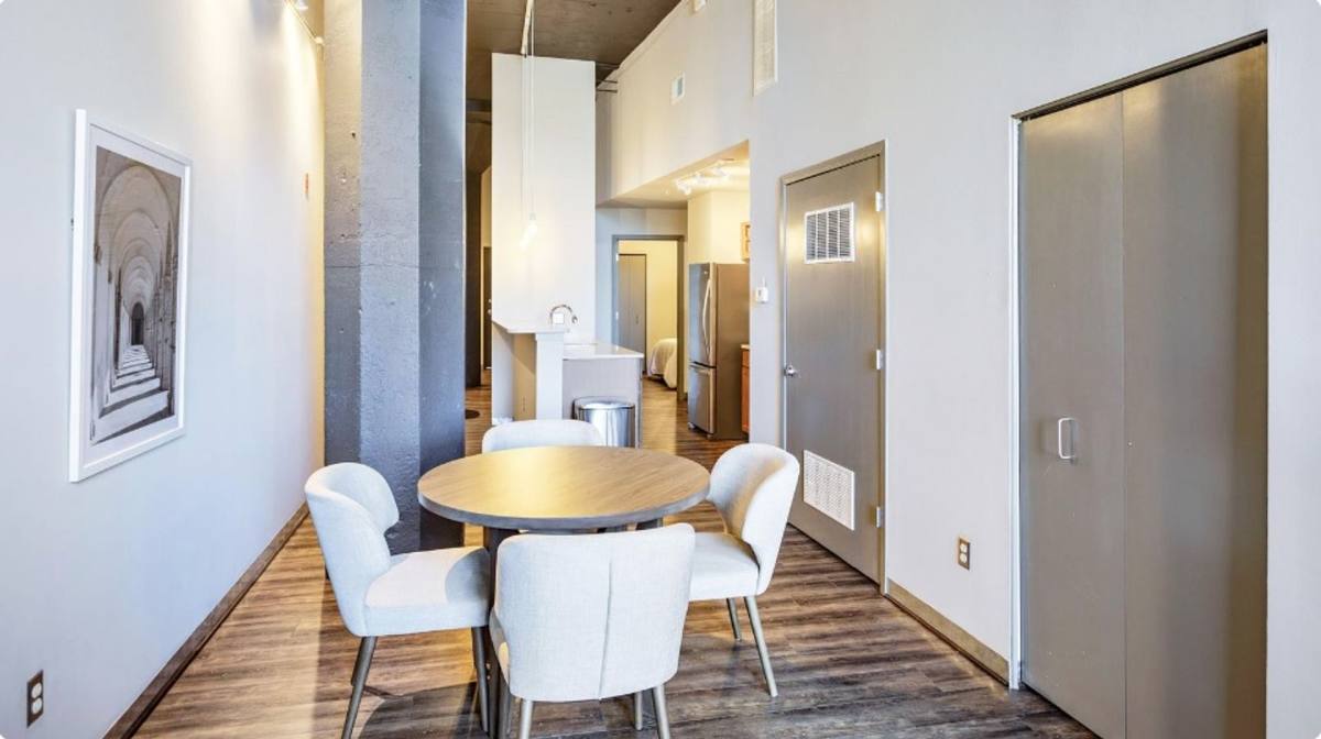 Apartment for rent at 1524 Cuming St, Omaha, NE 68102