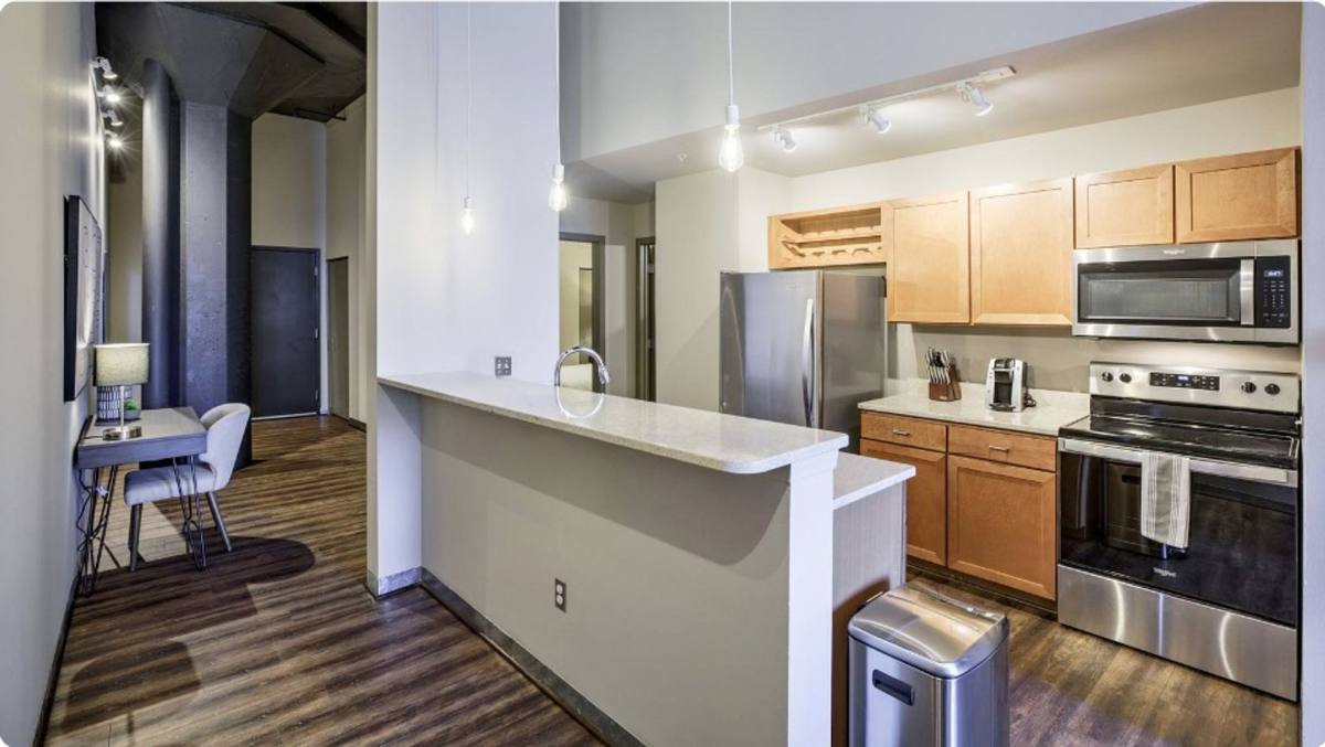 Apartment for rent at 1524 Cuming St, Omaha, NE 68102