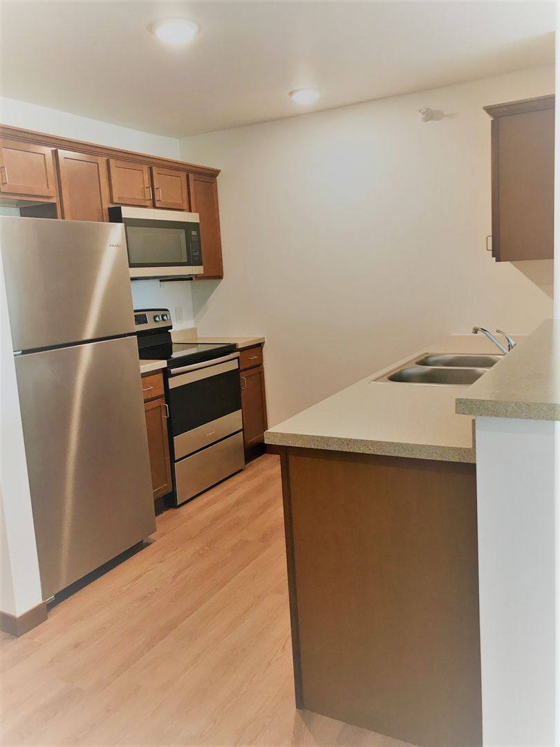 Apartment for rent at 1375 Montreal St SE, Hutchinson, MN 55350