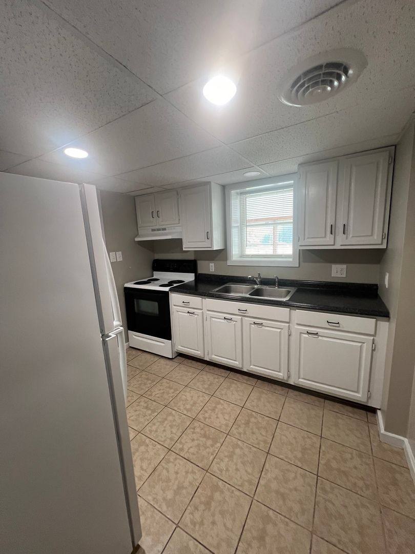 Apartment for rent at 1762-1766 W Trindle Rd, Carlisle, PA 17015