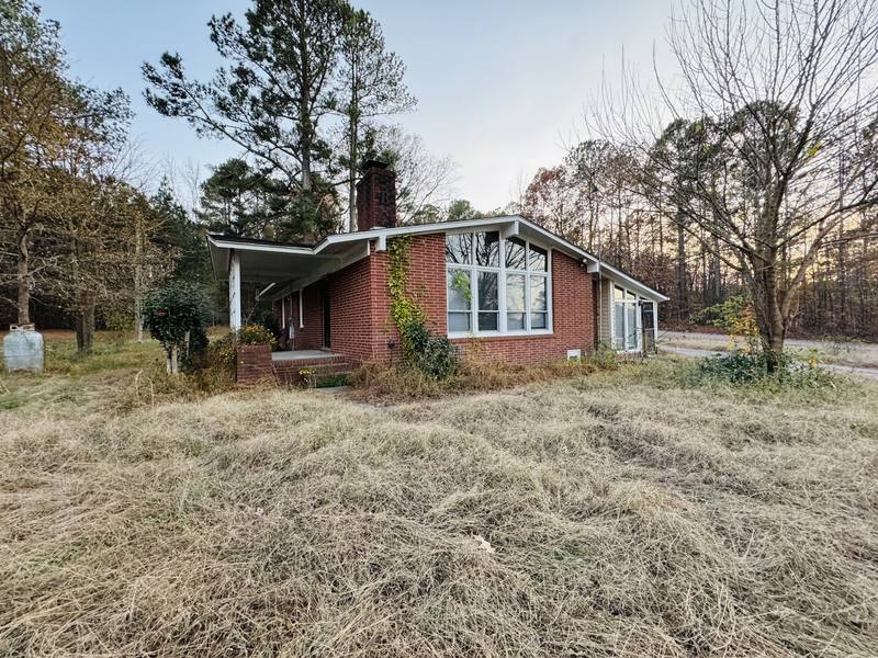 House for rent at 1096 Nc 56 Highway, Louisburg, NC 27549