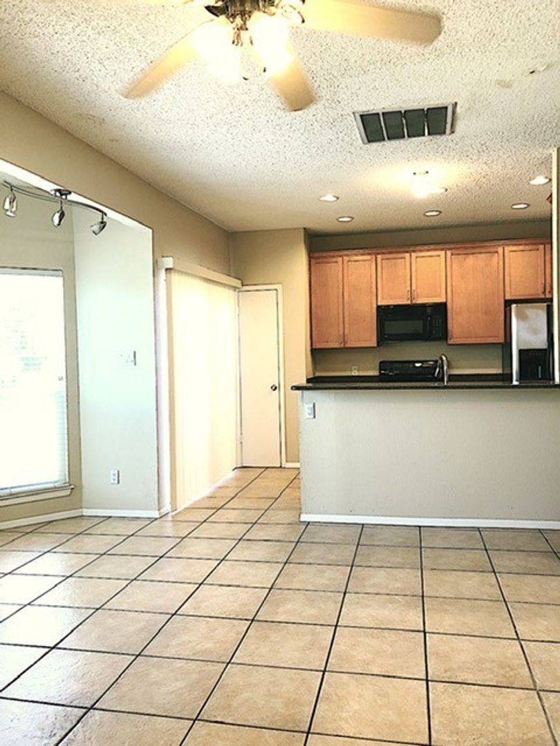 Condo for rent at 808 W 29th St #301, Austin, TX 78705
