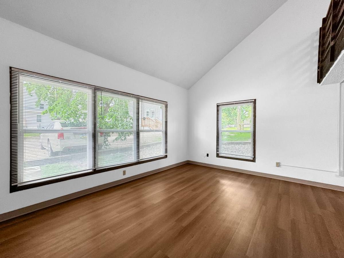 Apartment for rent at 2317 2319 Knapp St, Ames, IA 50014