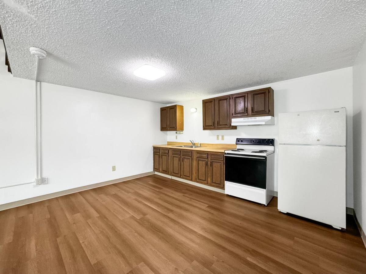Apartment for rent at 2317 2319 Knapp St, Ames, IA 50014