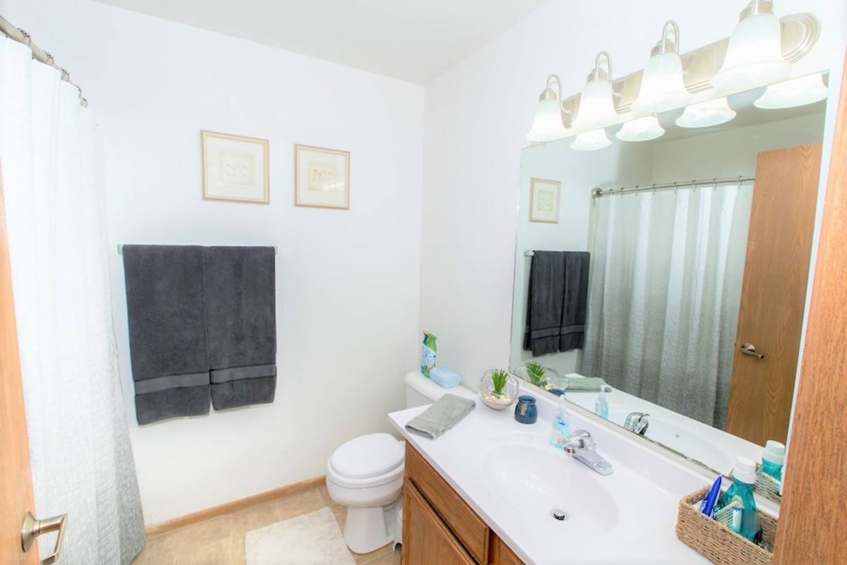 Apartment for rent at 433 Autumn Dr, Delavan, WI 53115