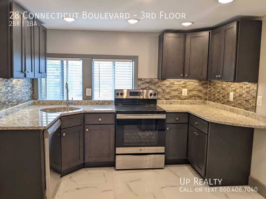 Apartment for rent at 28-30 Connecticut Blvd - 3rd Floor, East Hartford, CT 06108