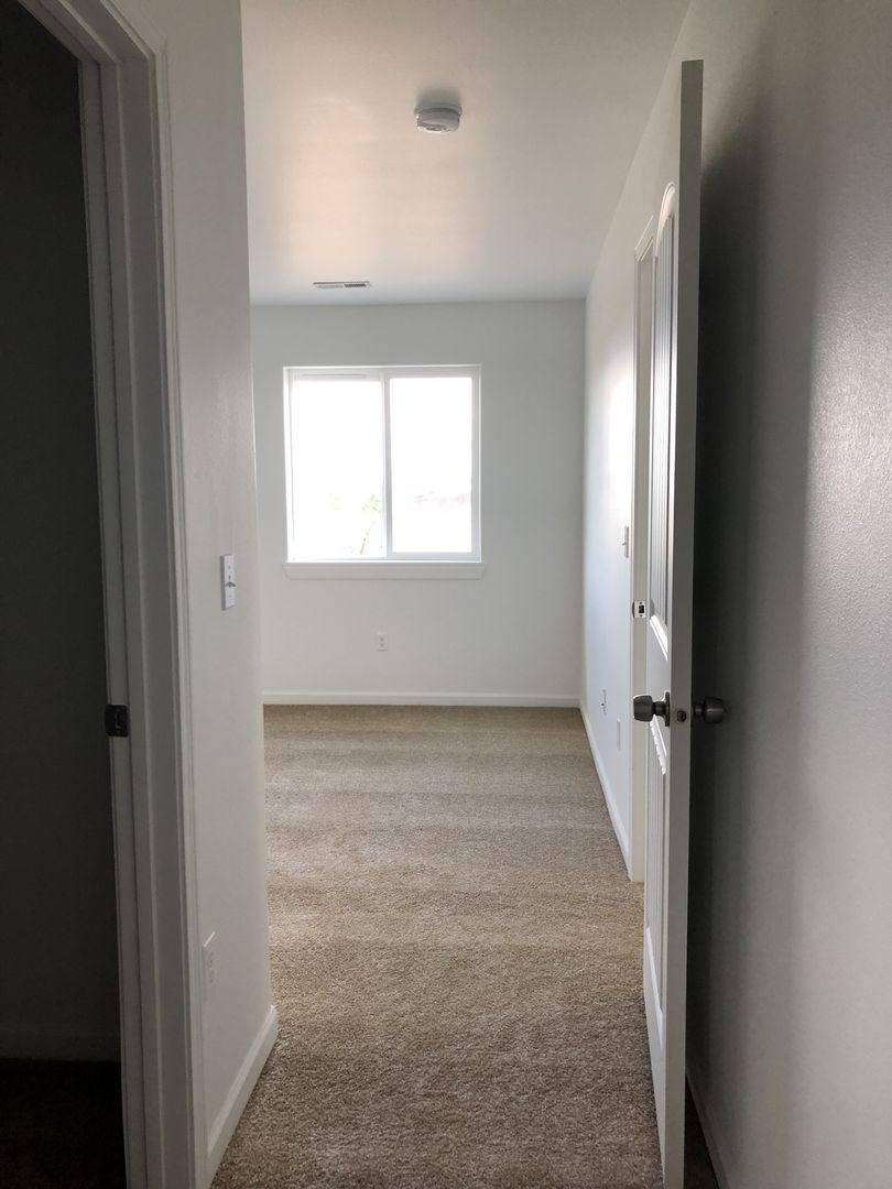 Apartment for rent at 711 NE 3rd Ave, Ephrata, WA 98823