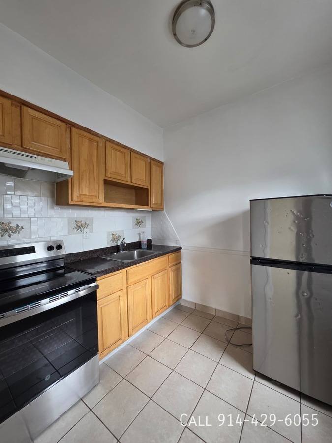 Apartment for rent at 349 Walnut St #3F, Yonkers, NY 10701