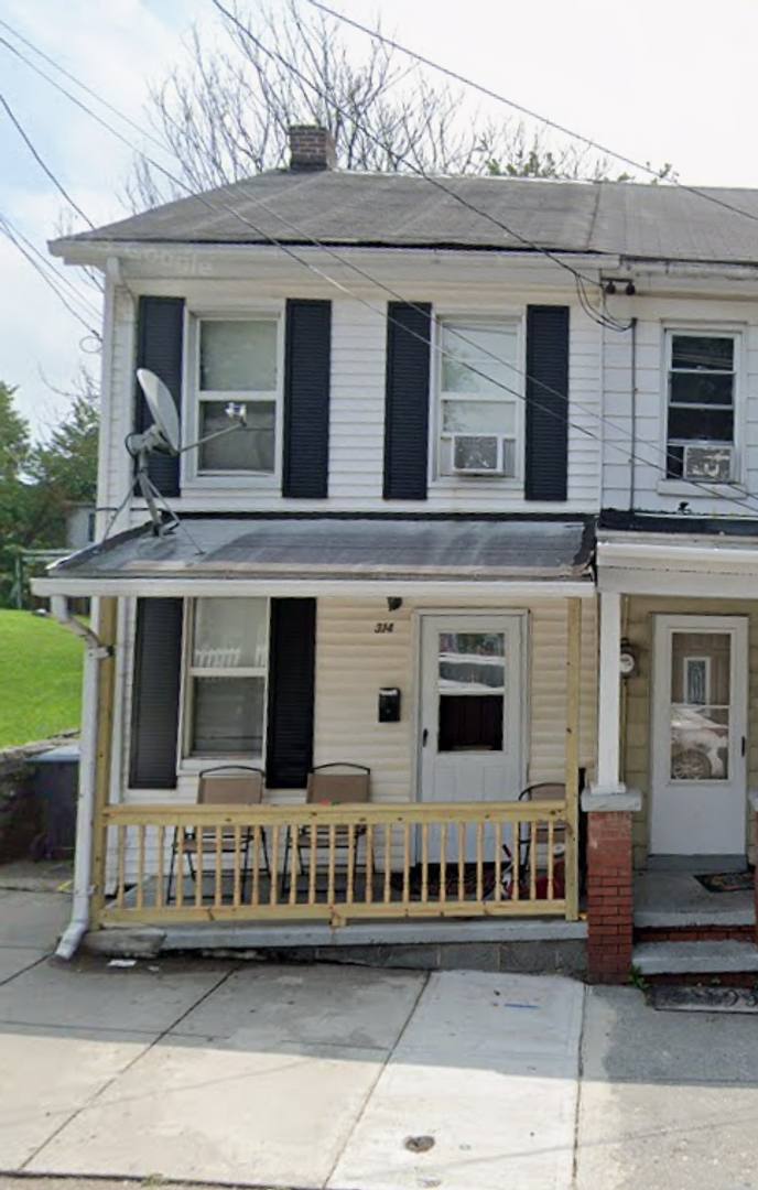 House for rent at 314 Lincoln St, Harrisburg, PA 17113