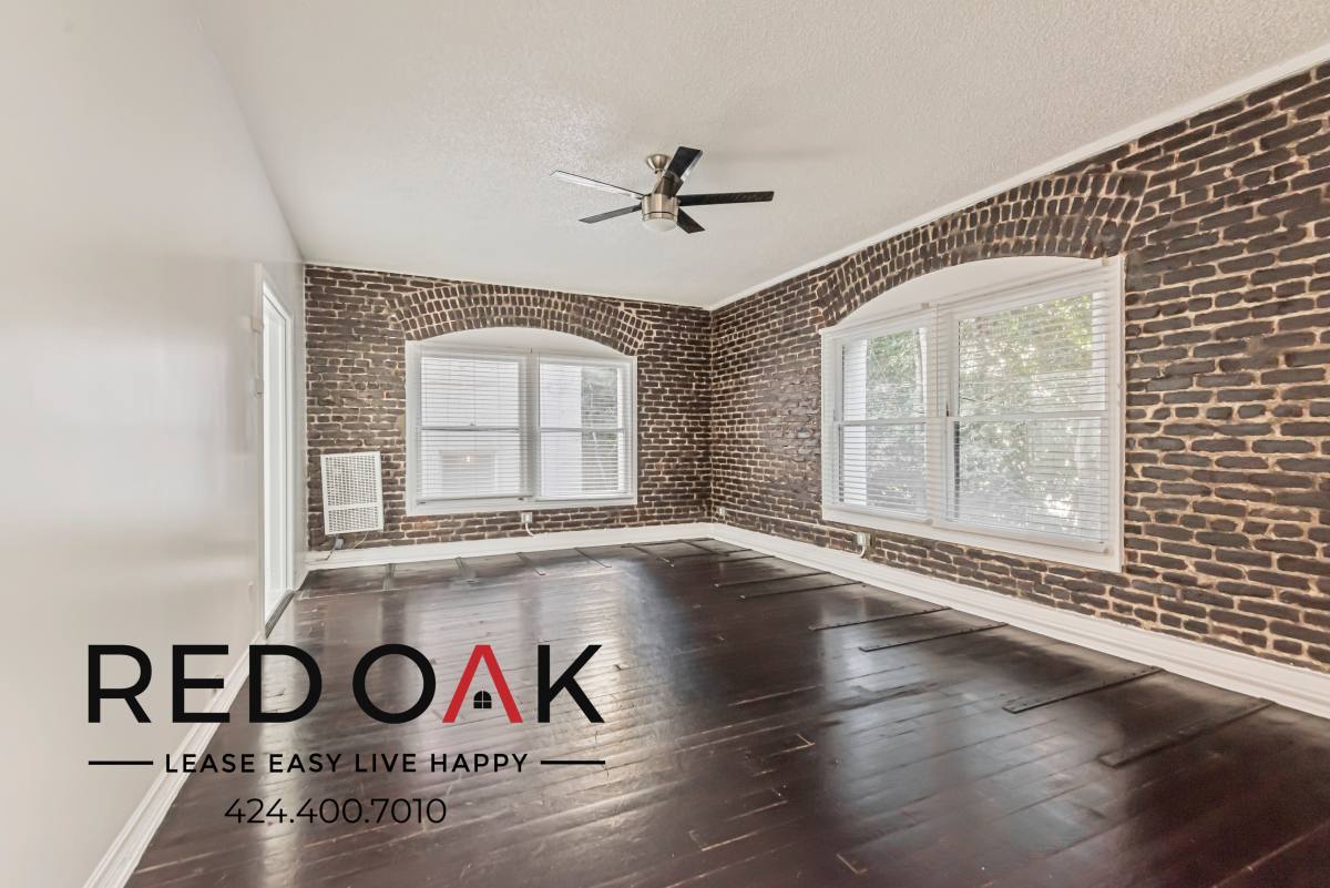 Condo for rent at 854 S Oxford Ave #404, Los Angeles, CA 90005