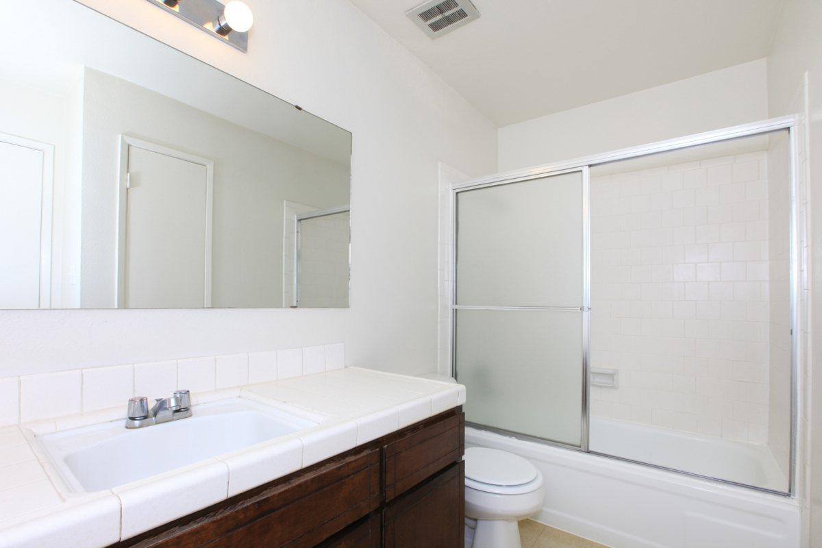 Apartment for rent at 4650 N First St, Fresno, CA 93726
