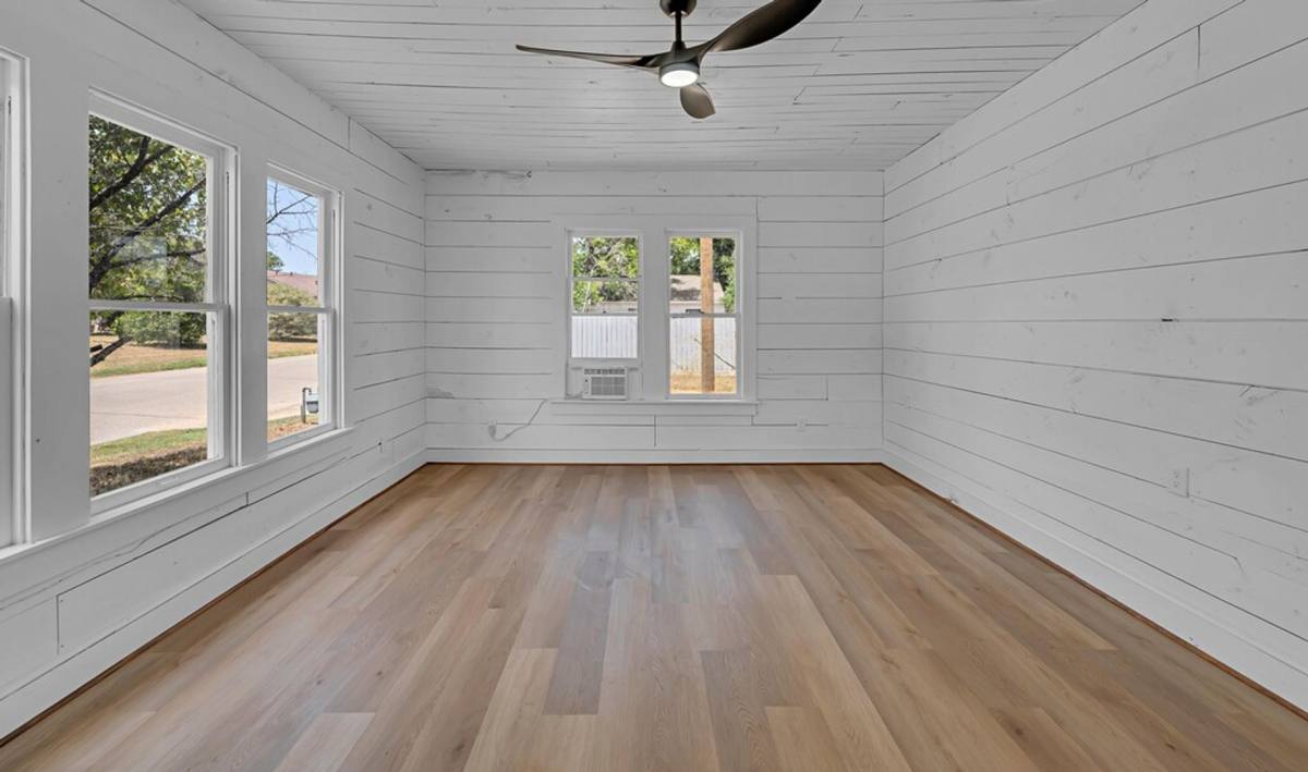 House for rent at 1905 N 19th St, Waco, TX 76707