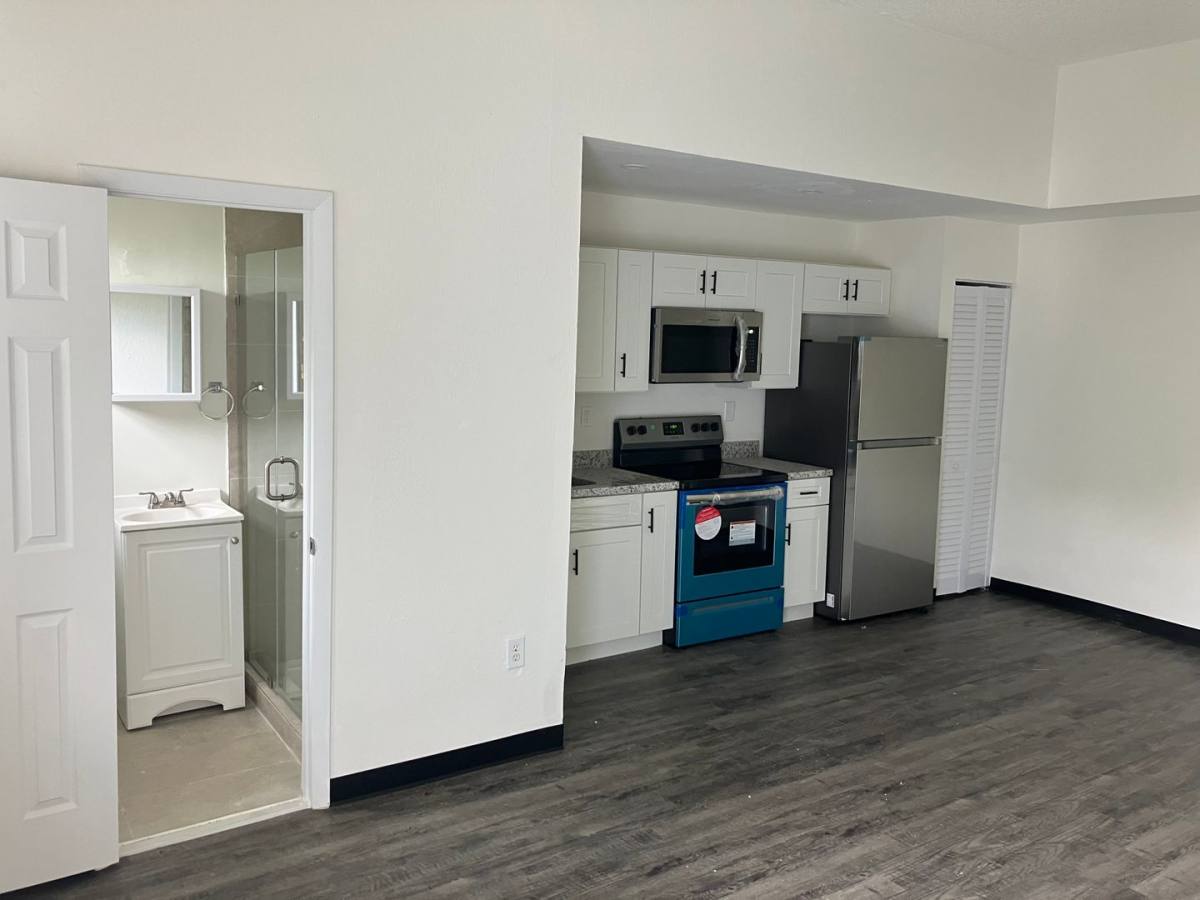 Apartment for rent at 467 NW 8th St, Miami, FL 33136