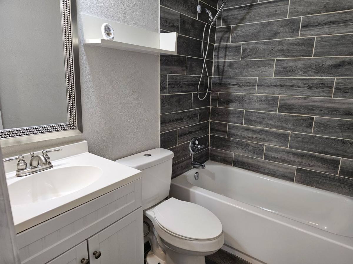 Apartment for rent at 306 N Gilmer St, Killeen, TX 76541