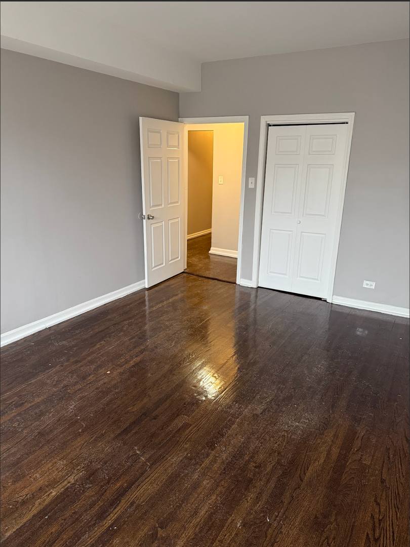 Apartment for rent at 1611 N Leclaire Garden, Chicago, IL 60639