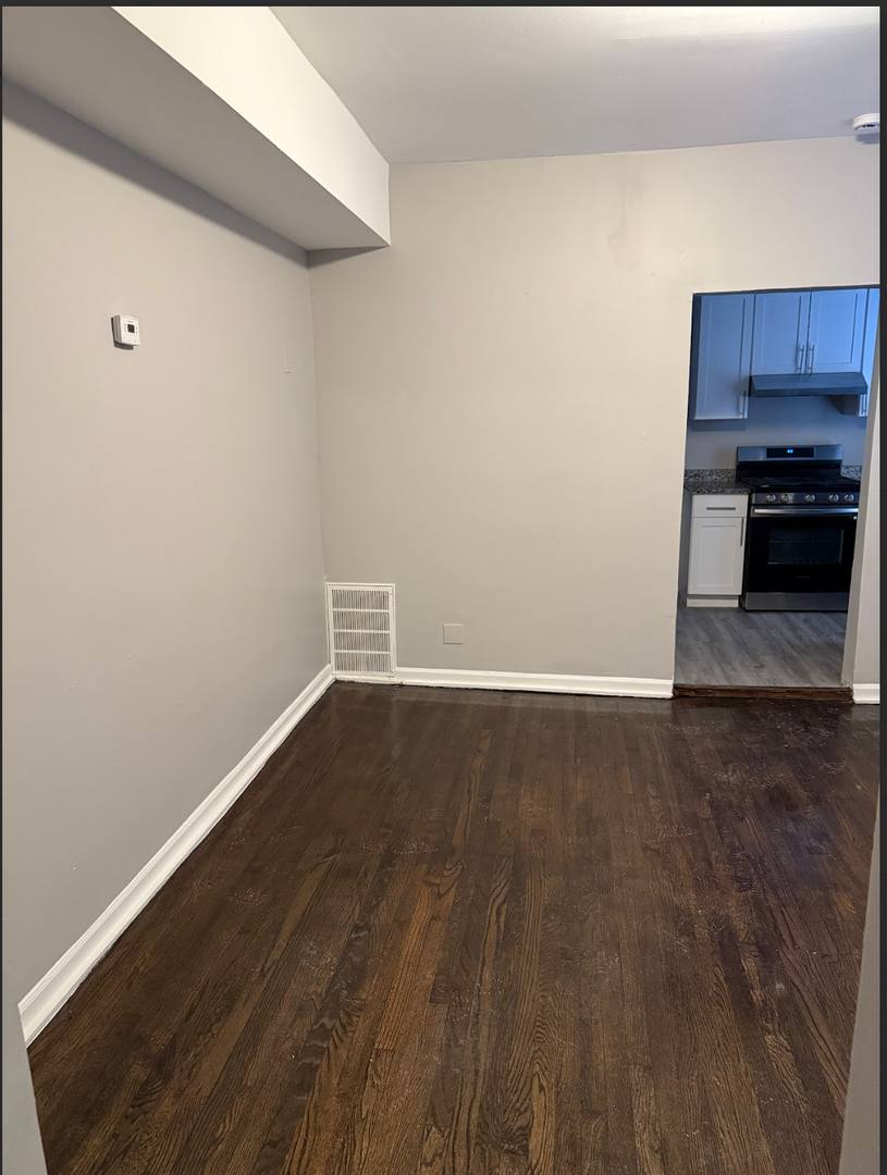 Apartment for rent at 1611 N Leclaire Garden, Chicago, IL 60639