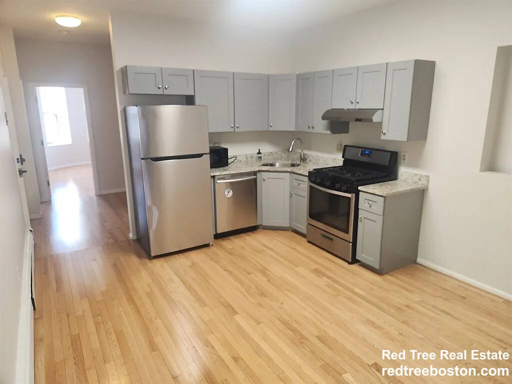 Apartment for rent at 3148 Washington St #2, Jamaica Plain, MA 02130