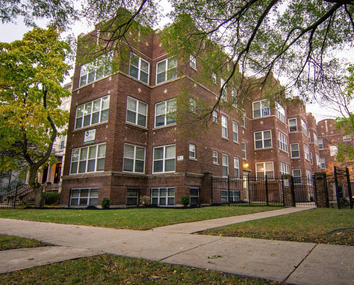 Apartment for rent at 6441 S Kenwood Ave #26, Chicago, IL 60637